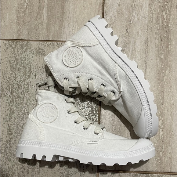 Palladium White Canvas High-Tops - Picture 1 of 6